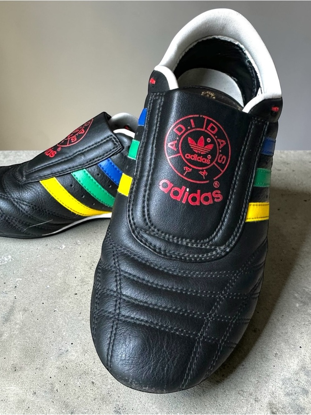 Vintage 2007 Adidas 013480 “The Original Games” 5 Stripe Rasta Size 5.5